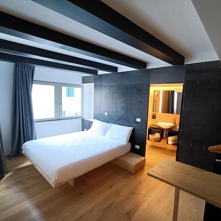 Le Meridiane City Rooms In Тренто Экстерьер фото